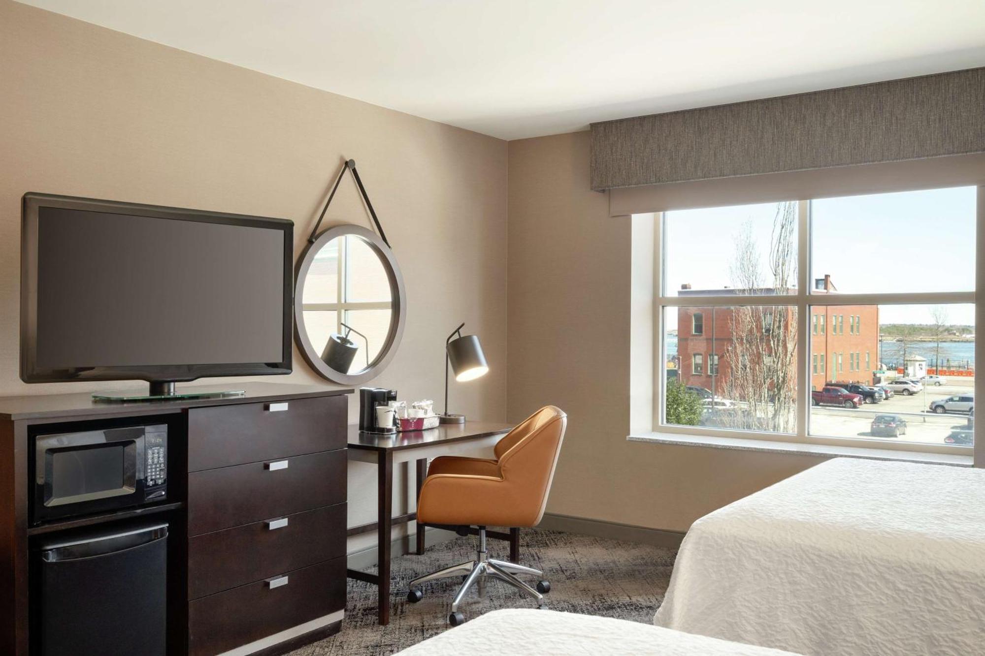 Hampton Inn Portland Downtown Waterfront Kültér fotó