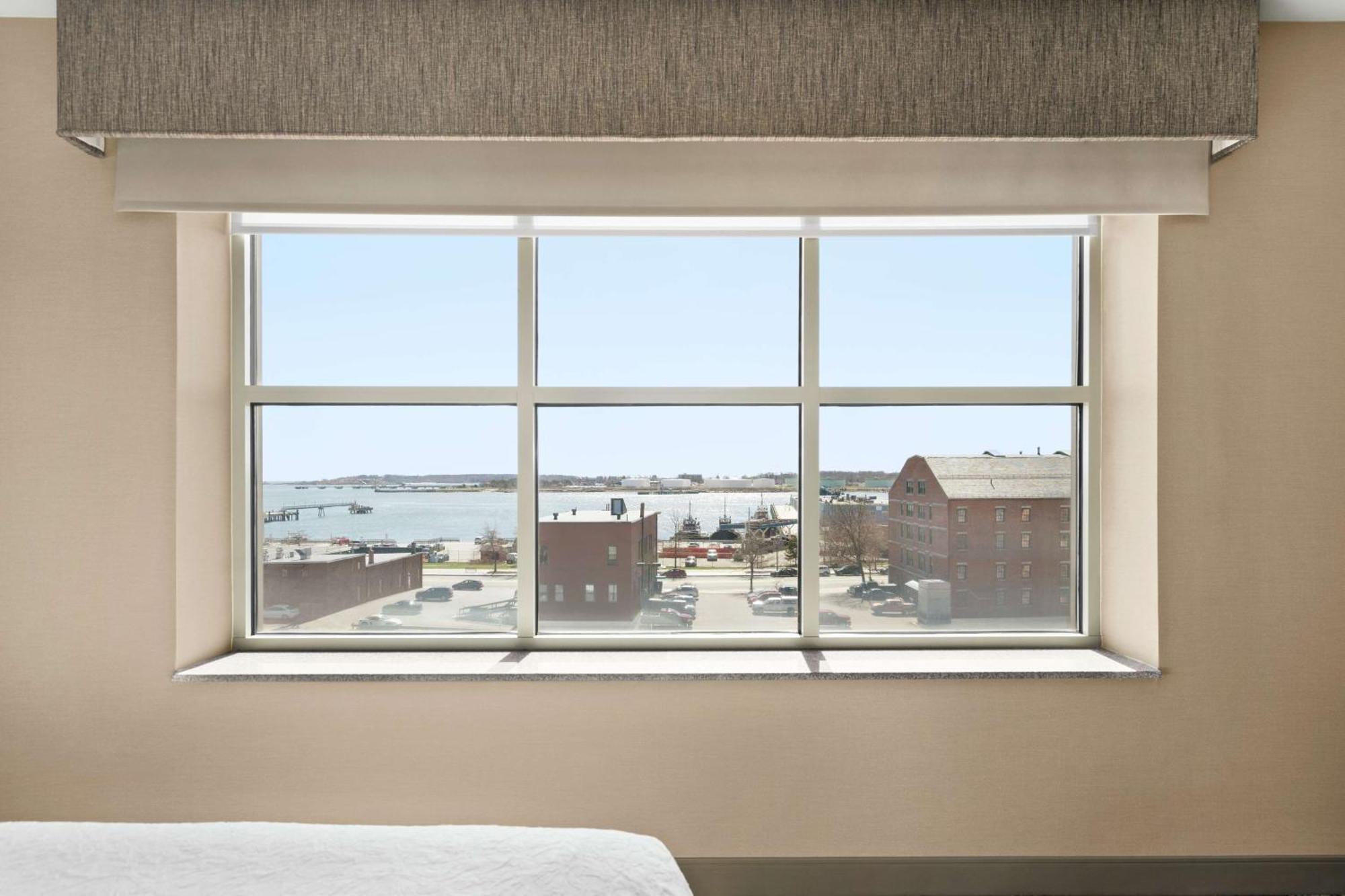 Hampton Inn Portland Downtown Waterfront Kültér fotó